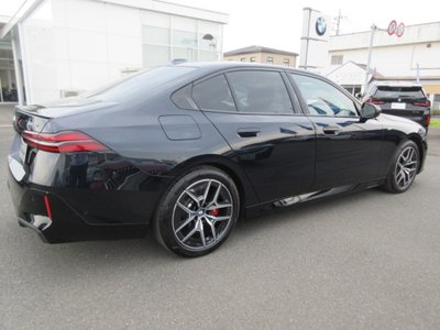 BMW 5 SERIES - 8