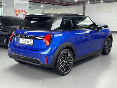 صورة 3 لـ 2025 MINI COOPER S