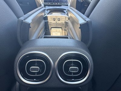 2025 Mercedes-BENZ GLC — миниатюра 34