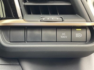 TOYOTA CROWN CROSSOVER - 7