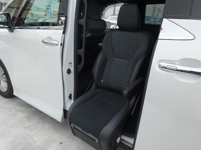 2025 TOYOTA ALPHARD thumbnail 53