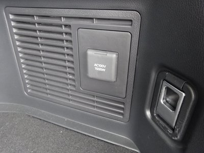 2025 TOYOTA ALPHARD photo 10