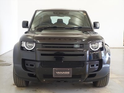 LAND ROVER DEFENDER - 2