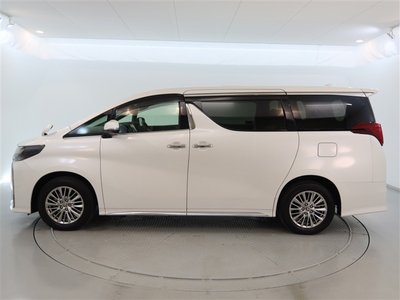 2022 Toyota ALPHARD — фото 3