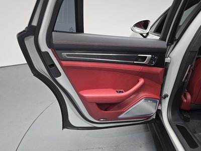 صورة مصغرة 15 لـ 2021 Porsche PANAMERA