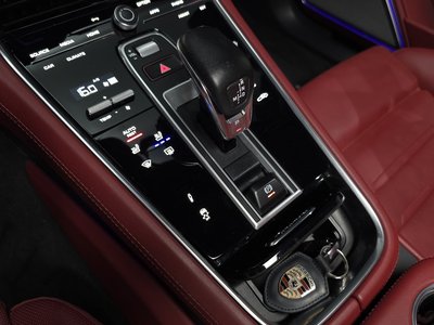 صورة مصغرة 12 لـ 2021 Porsche PANAMERA