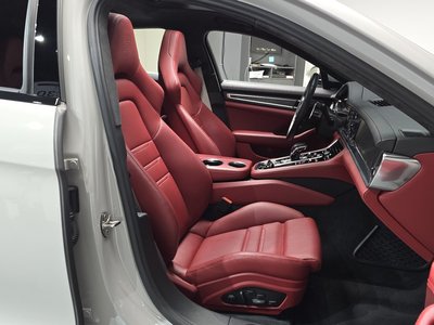 صورة مصغرة 17 لـ 2021 Porsche PANAMERA
