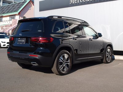 MERCEDES-BENZ GLB - 10