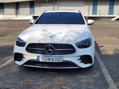 MERCEDES-BENZ E-CLASS - 1