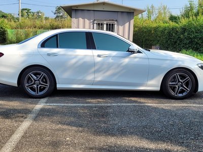 MERCEDES-BENZ E-CLASS - 6