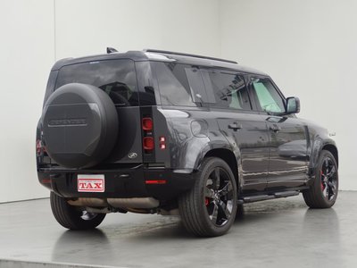 LAND ROVER DEFENDER - 5