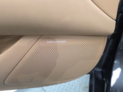 صورة مصغرة 41 لـ 2022 Genesis G90 (RS4)