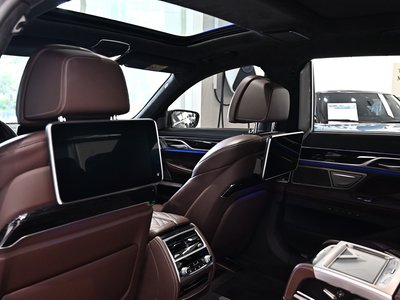2021 BMW 7 SERIES — миниатюра 15