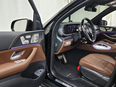 MERCEDES-BENZ GLS - 10