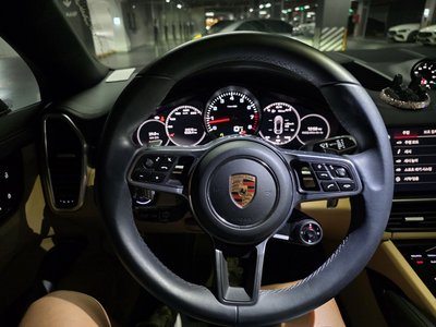 PORSCHE CAYENNE - 7