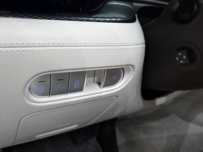 2022 Genesis G90 (RS4) 缩略图 29