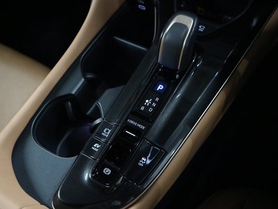2024 Toyota CROWN SPORT — миниатюра 43