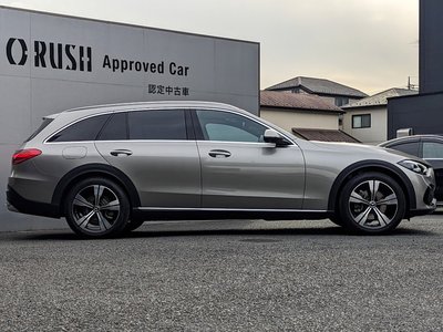 MERCEDES-BENZ C-CLASS - 2