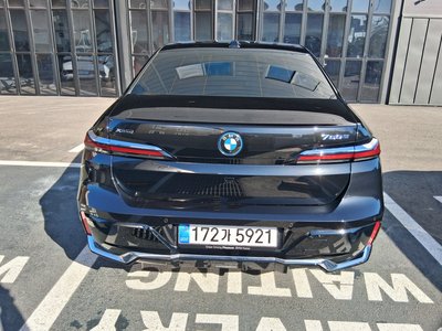 BMW 7 SERIES - 5