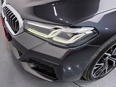 2022 BMW 5 SERIES 照片 9