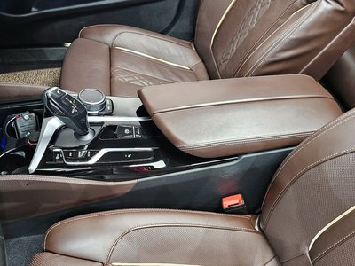2022 BMW 5 SERIES — миниатюра 31
