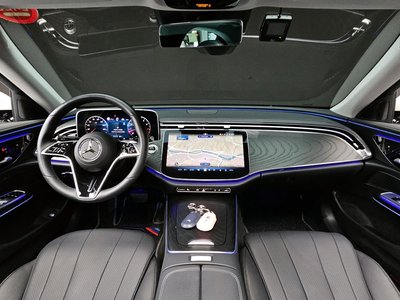 MERCEDES-BENZ E-CLASS - 5