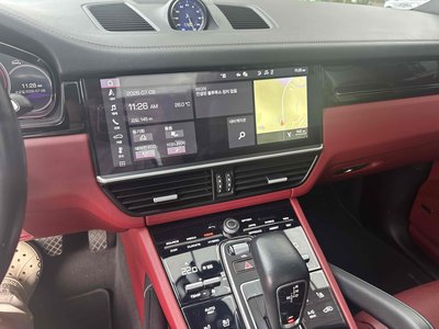 2020 Porsche CAYENNE — миниатюра 12