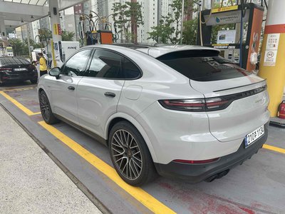 صورة 6 لـ 2020 Porsche CAYENNE