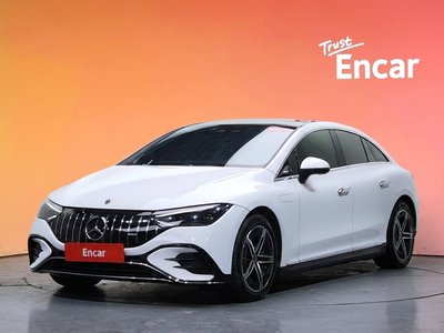 MERCEDES-BENZ EQE - 1