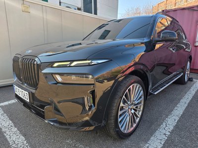 BMW X7 - 1