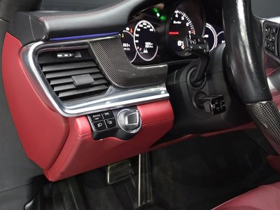 صورة مصغرة 19 لـ 2018 Porsche PANAMERA