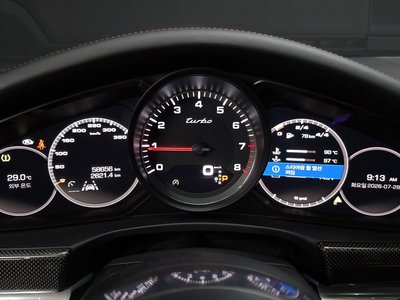 صورة مصغرة 11 لـ 2018 Porsche PANAMERA