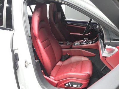 صورة مصغرة 16 لـ 2018 Porsche PANAMERA