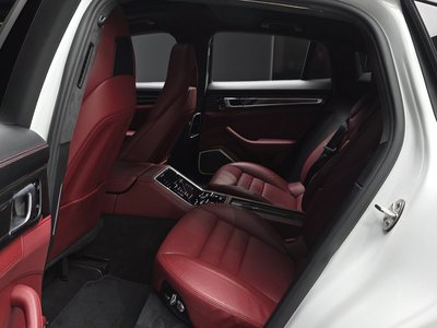 صورة مصغرة 17 لـ 2018 Porsche PANAMERA