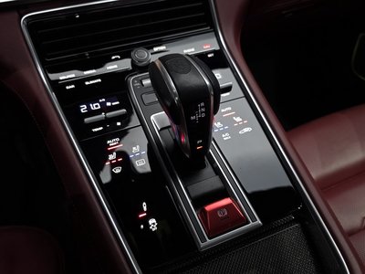 صورة مصغرة 12 لـ 2018 Porsche PANAMERA