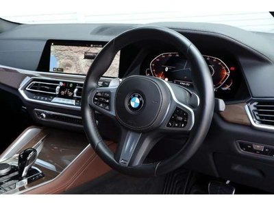 2021 BMW BMW X6 — фото 10