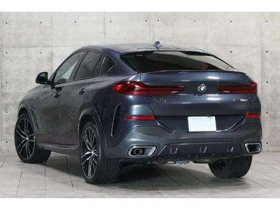 2021 BMW BMW X6 — фото 5