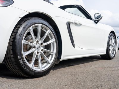 صورة مصغرة 21 لـ 2017 Porsche 718
