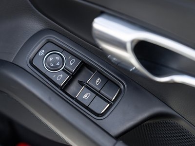 صورة مصغرة 25 لـ 2017 Porsche 718