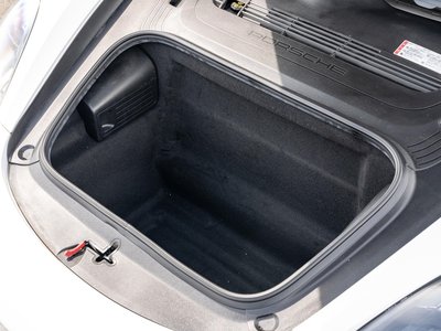 صورة مصغرة 35 لـ 2017 Porsche 718