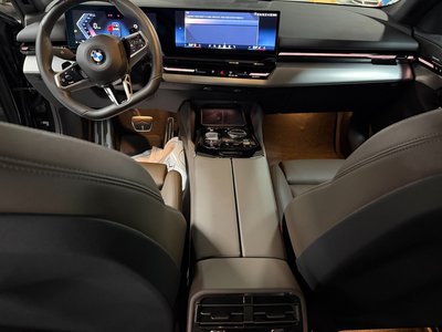 BMW 5 SERIES - 6