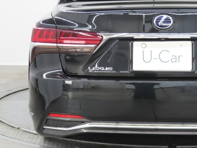 LEXUS LS - 9
