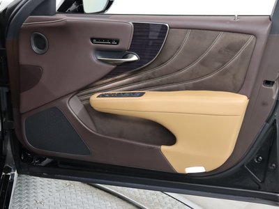 LEXUS LS - 10