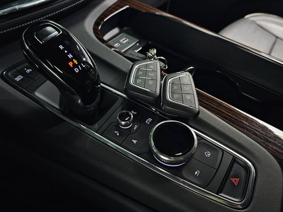 2022 Cadillac ESCALADE 5TH GENERATION photo 9