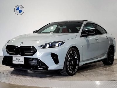 2025 BMW 2 SERIES 照片 1