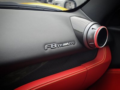 2021 FERRARI F8 TRIBUTO — миниатюра 17