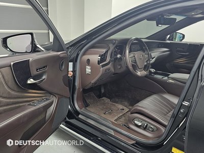 صورة مصغرة 11 لـ 2020 Lexus LS