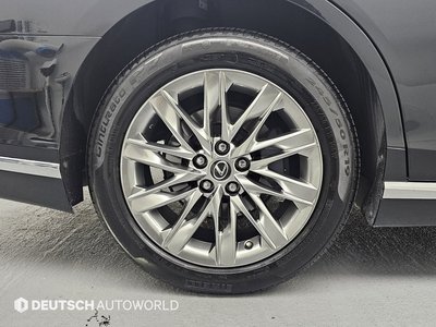 صورة 6 لـ 2020 Lexus LS