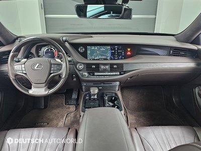 صورة 5 لـ 2020 Lexus LS