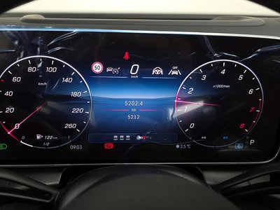 MERCEDES-BENZ GLC - 8